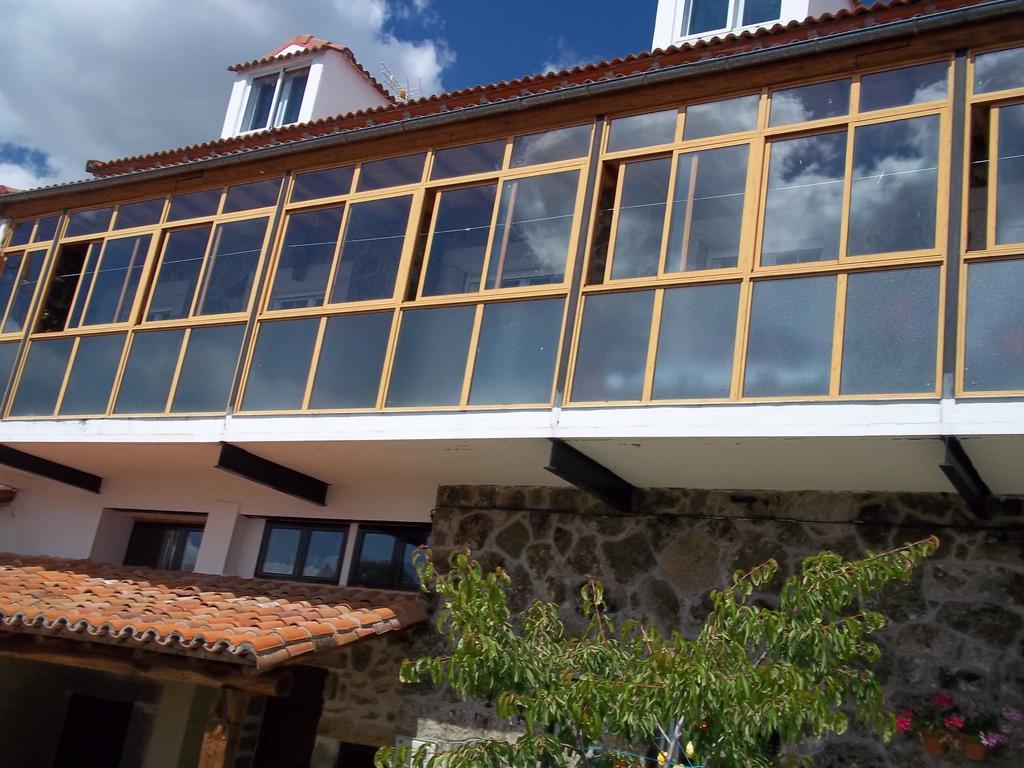 Casa Rural La Esmeralda นาวาร์เรดอนดา เด เกรโดส ห้อง รูปภาพ